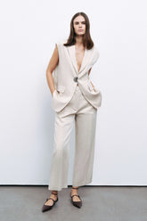 Accessory Detailed Vest